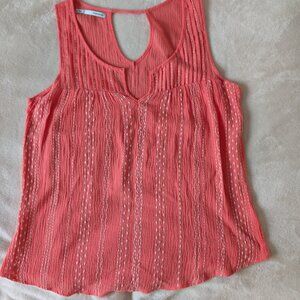 3/$30 Lightweight 100% cotton tunic with embroidery detail